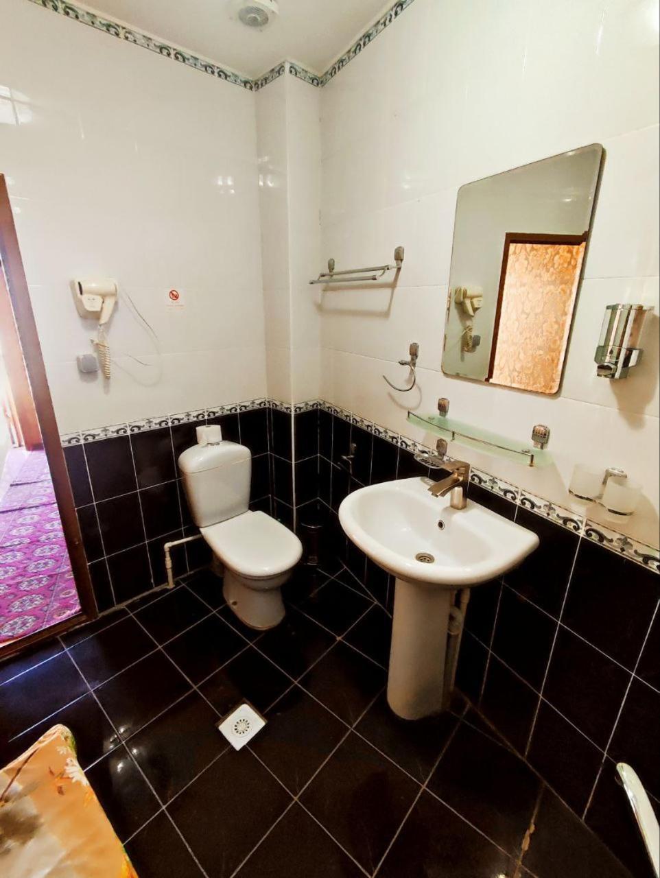 فندق House Samandar بخارى المظهر الخارجي الصورة