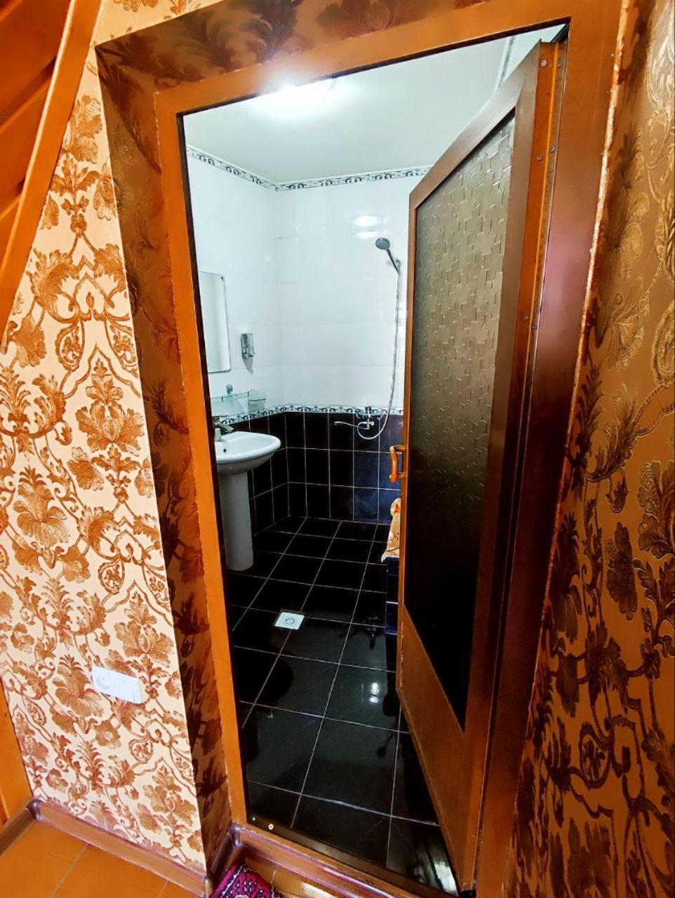 فندق House Samandar بخارى المظهر الخارجي الصورة